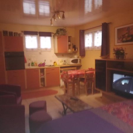 Maison Montricher-le-Bochet Extérieur photo